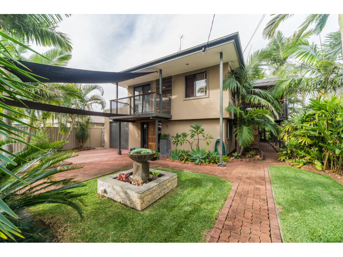 SOLD BY HILLSEA REAL ESTATE RUNAWAY BAY OFFICE Hillsea Real Estate Northern Gold Coast