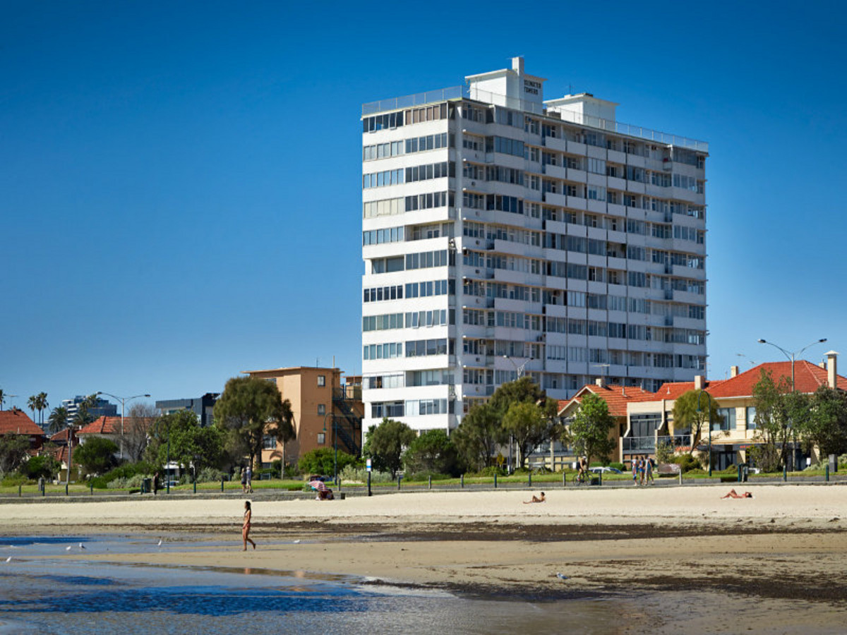  Edgewater Towers perfect location!