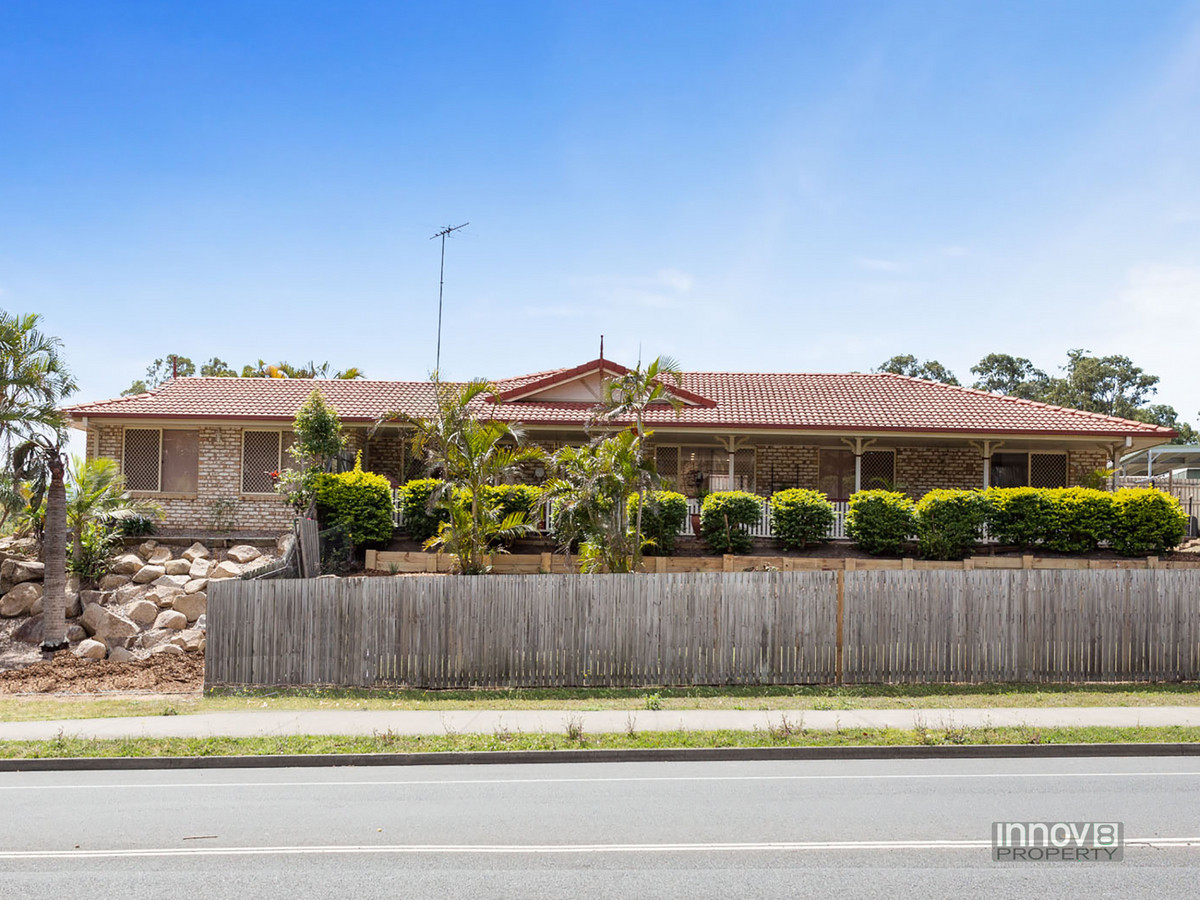 UltraHandy to Everything Positioned right in the heart of Albany Creek. Innov8 Property