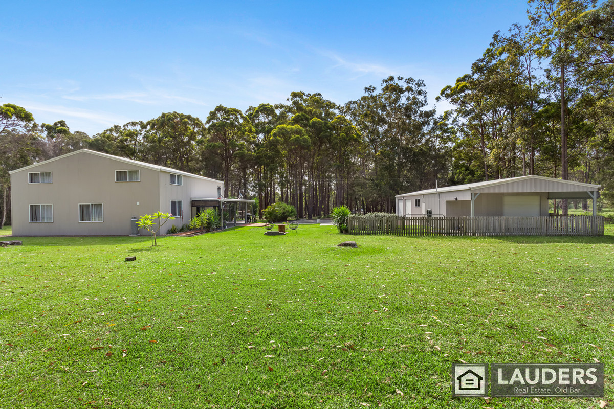 Unique Home on Serene Coastal Acres, 1,000,000.00 Lauders Real