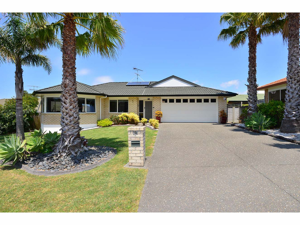 11 Kath Hopper Drive, Orewa, Rodney Mike Pero Real Estate