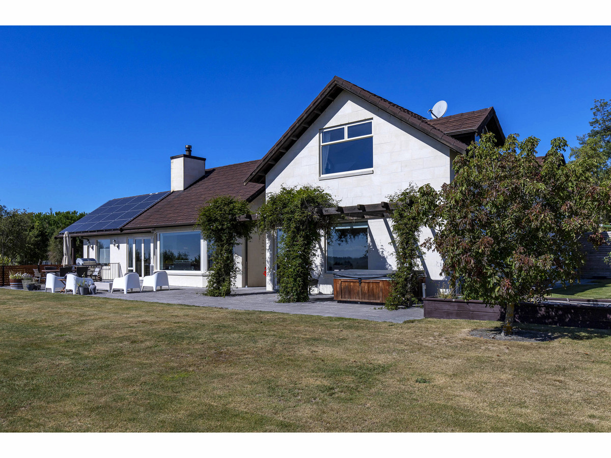 260 Spur Road, Hadlow, Timaru Mike Pero Real Estate