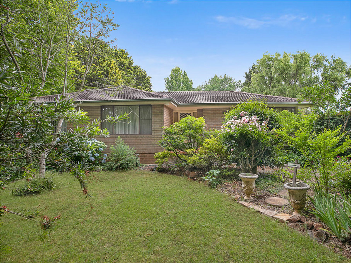 Four Elms A Private Haven Hindmarsh & Walsh Property