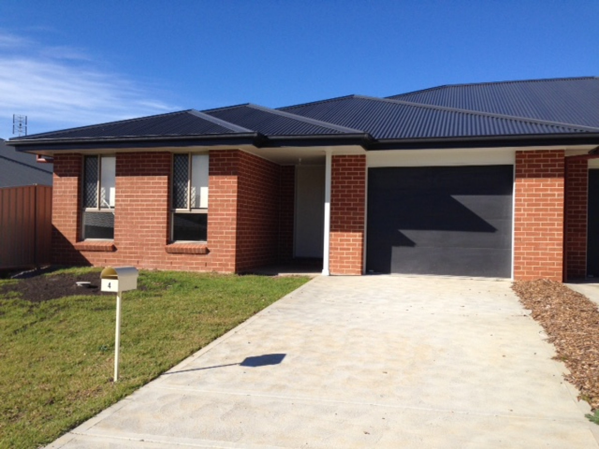  WITH ALL THE MODERN CONVENIENCES