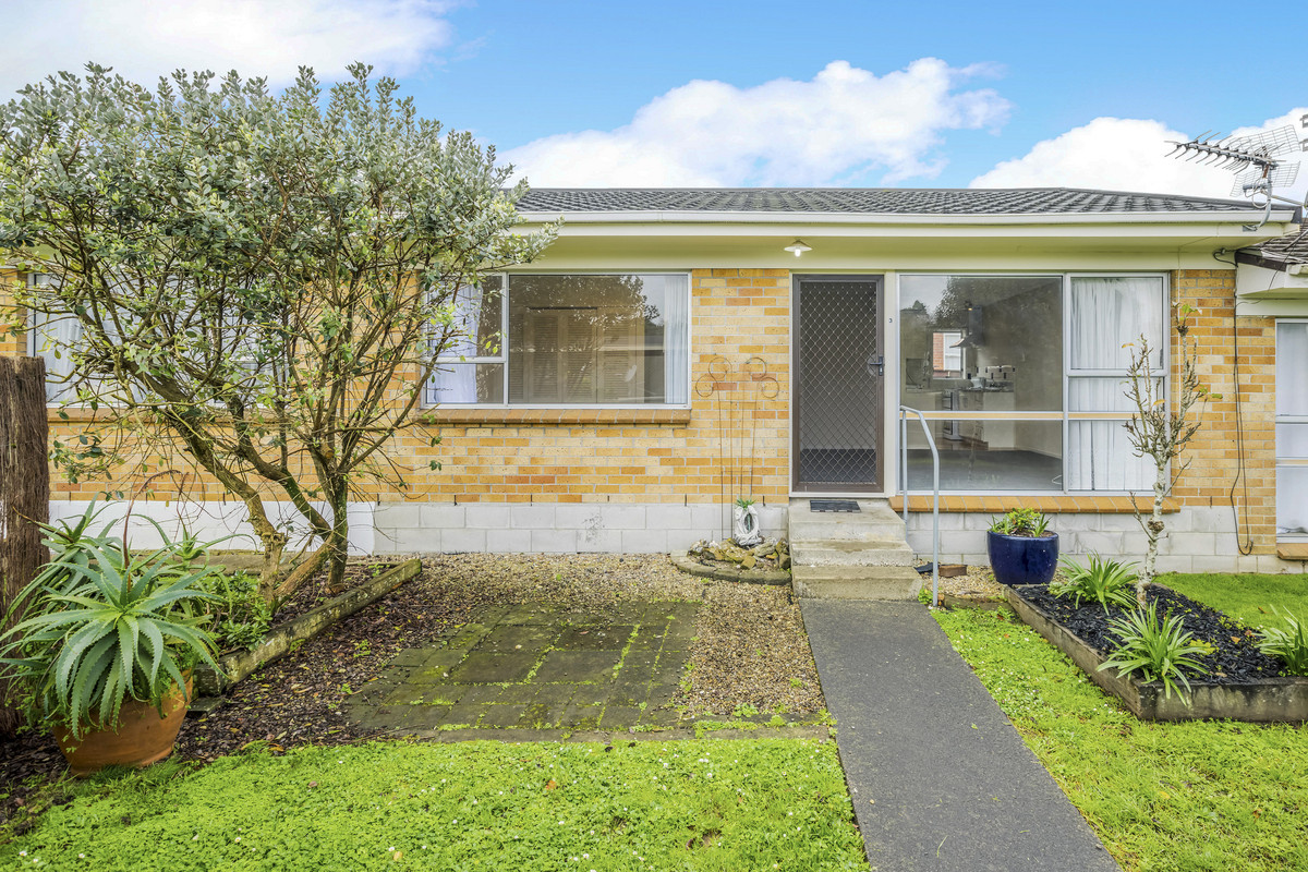 3 / 4 Panorama Road, Mount Wellington, Auckland City Mike Pero Real