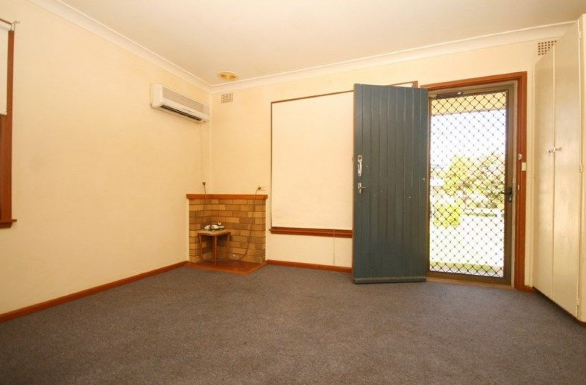 UNIT COMPLEX OF 7 UNITS Robertson Real Estate Gunnedah