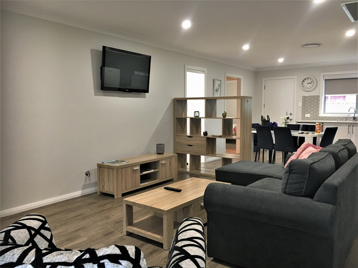 FULLY FURNISHED EXECUTIVE UNIT Dubbo Real Estate Agency