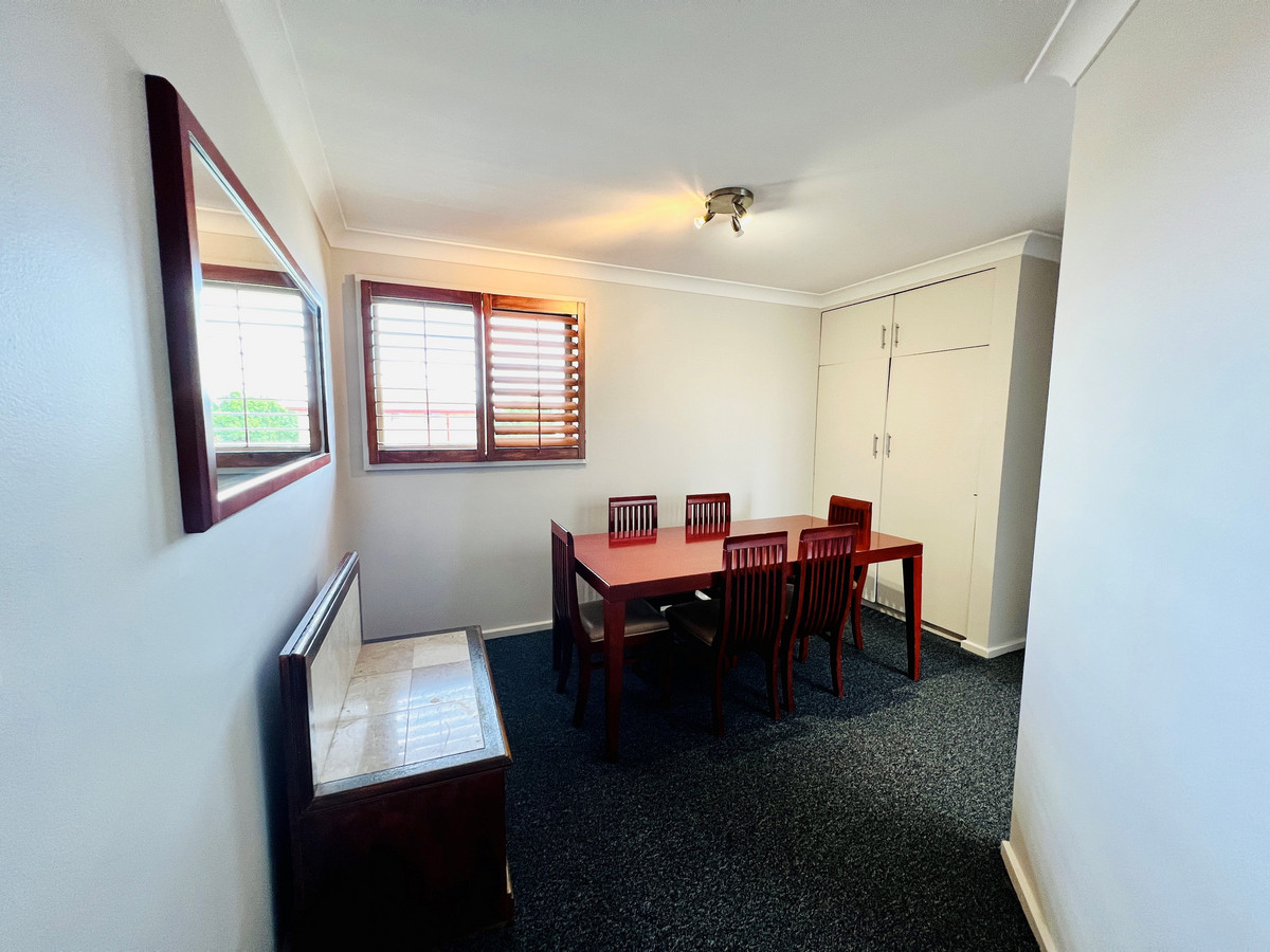 FRESHLY RENOVATED FULLY FURNISHED TWO BEDROOM UNIT Dubbo Real Estate