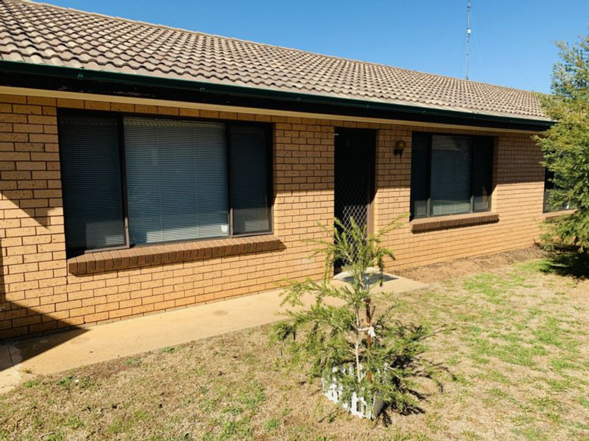2 BEDROOM UNIT IN SOUTH DUBBO Dubbo Real Estate Agency