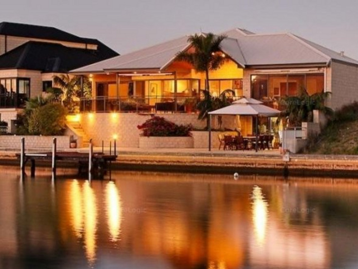 Large Frontage with Broad Canal Views Sauvage The Agency