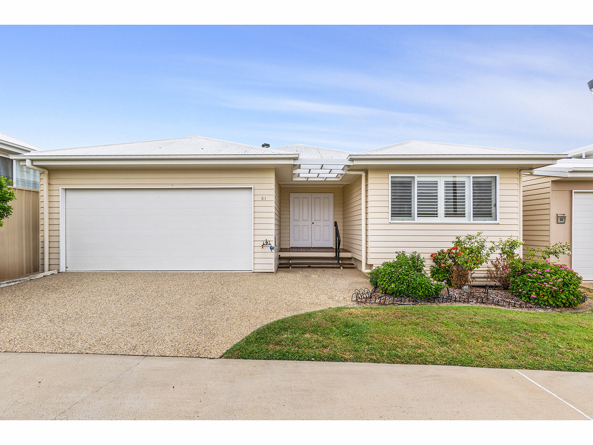 Gated community, no through street Pat O'Driscoll Real Estate