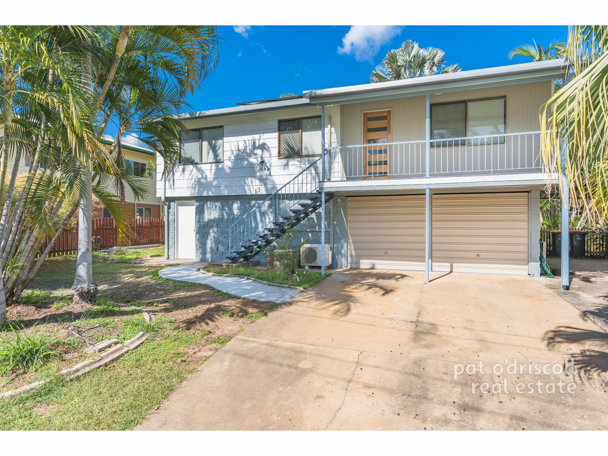 STUNNER ON SWAIN! Pat O'Driscoll Real Estate