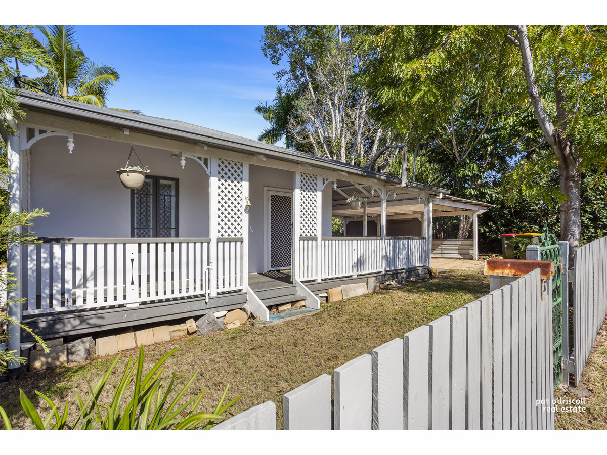 Cottage Style 2 Bedroom Home in Allenstown... Pat O'Driscoll Real Estate