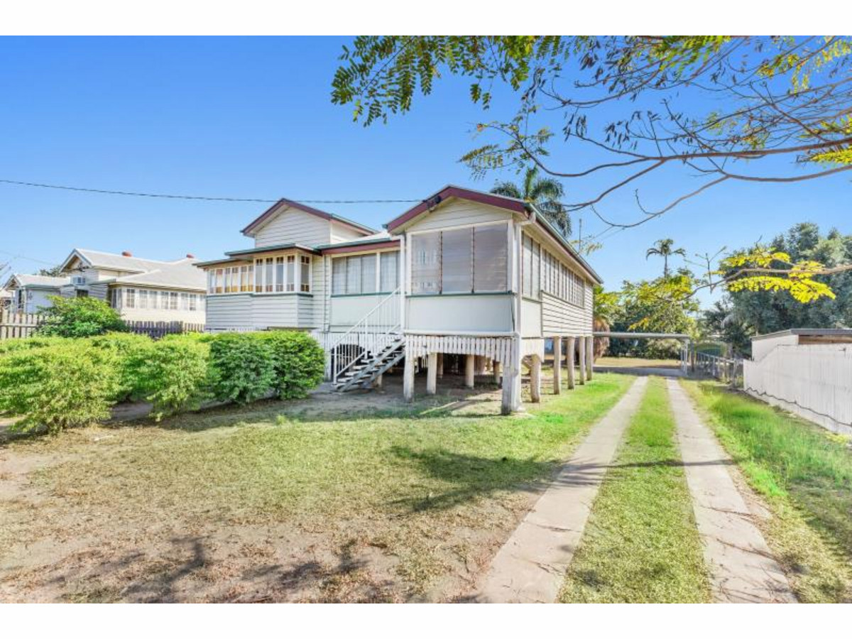 SPACIOUS FAMILY HOME Pat O'Driscoll Real Estate