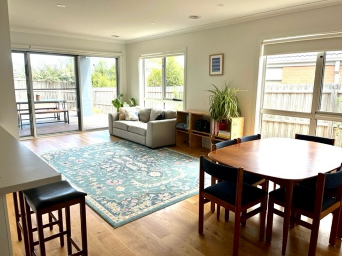  Fully Furnished, Short Term Rental