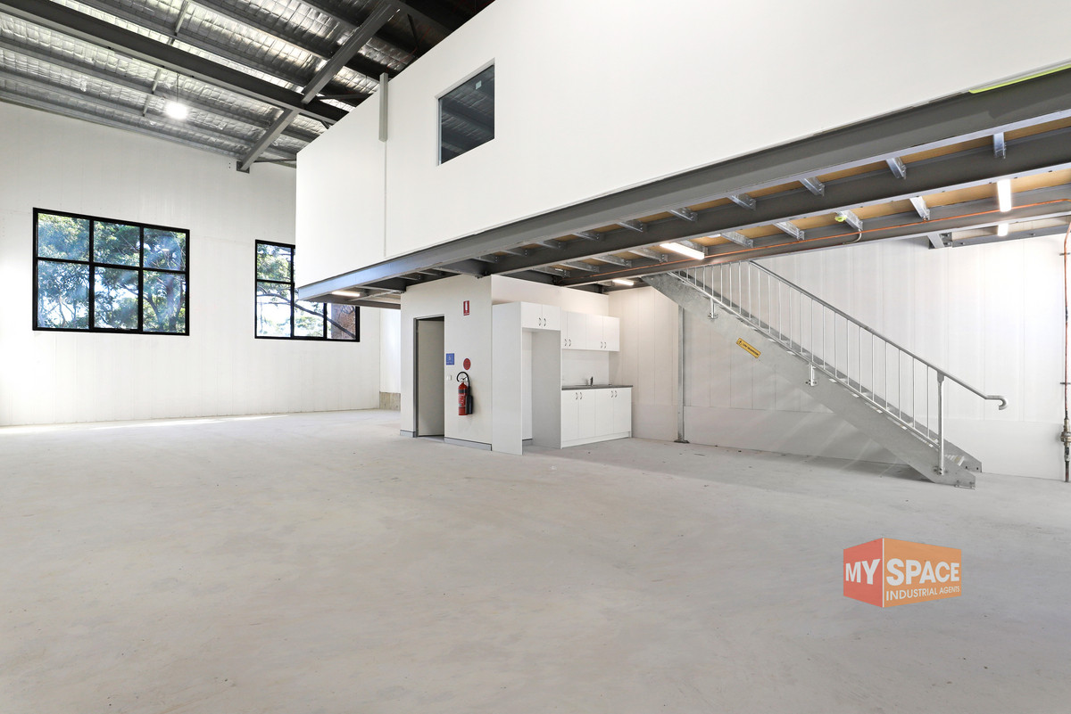 FOR LEASE BRAND NEW INDUSTRIAL ESTATE