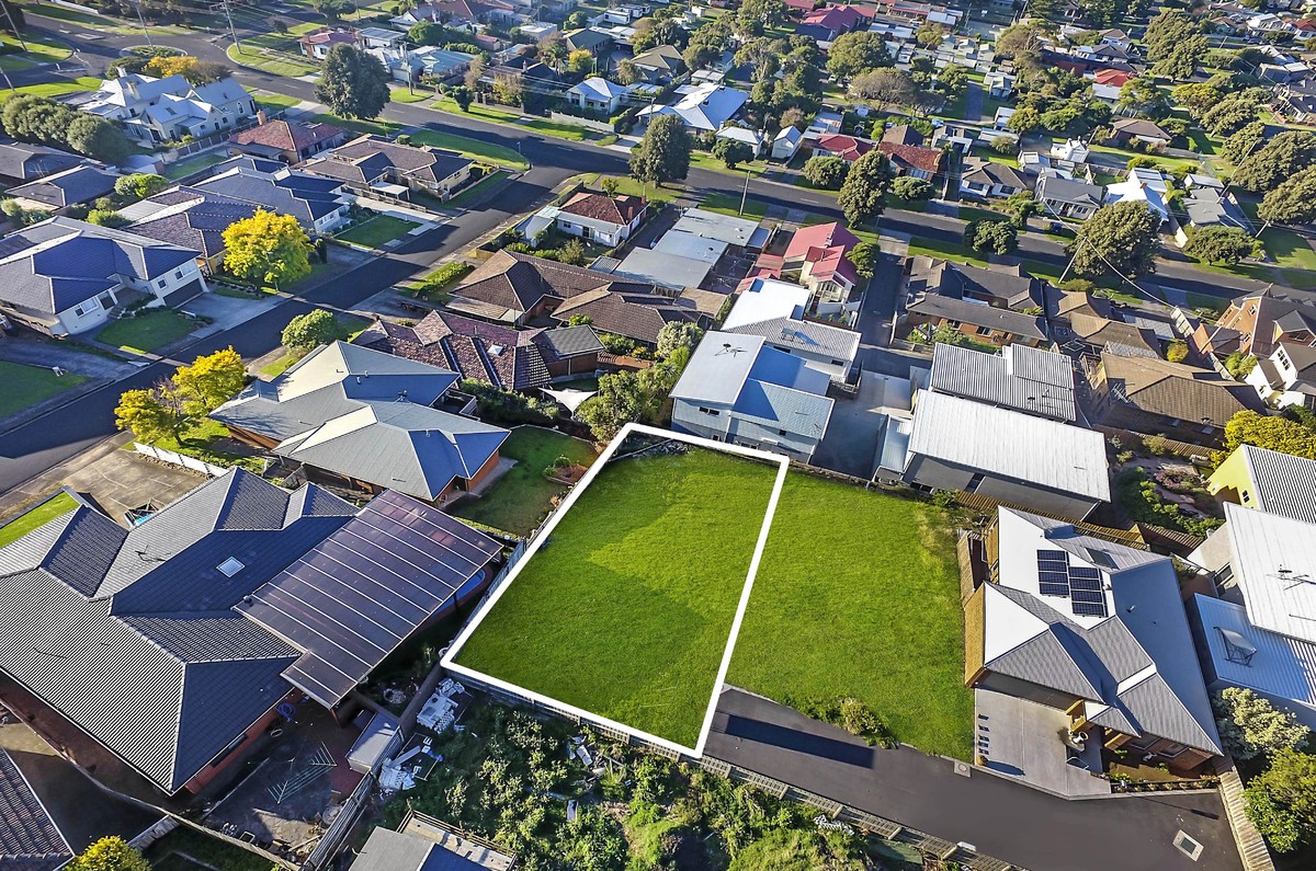8 Allwood Rise, Warrnambool VIC 3280