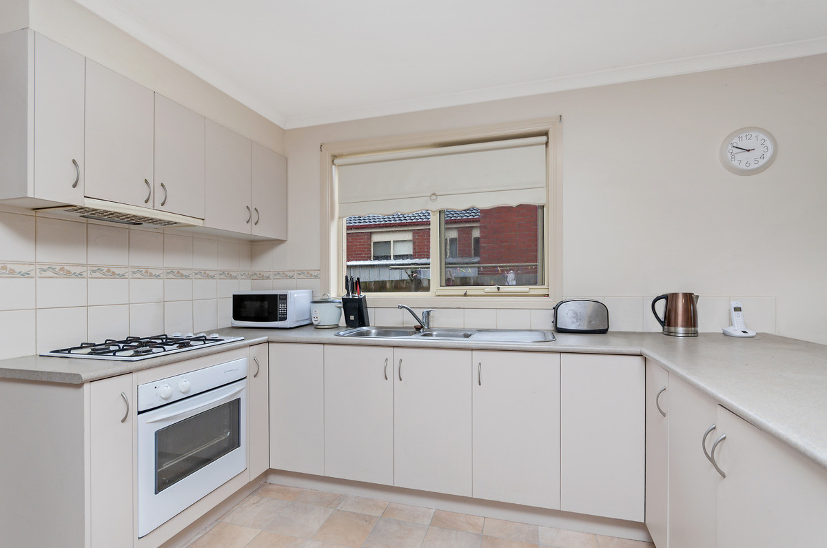 1 / 30 Caroville Drive, Warrnambool VIC 3280