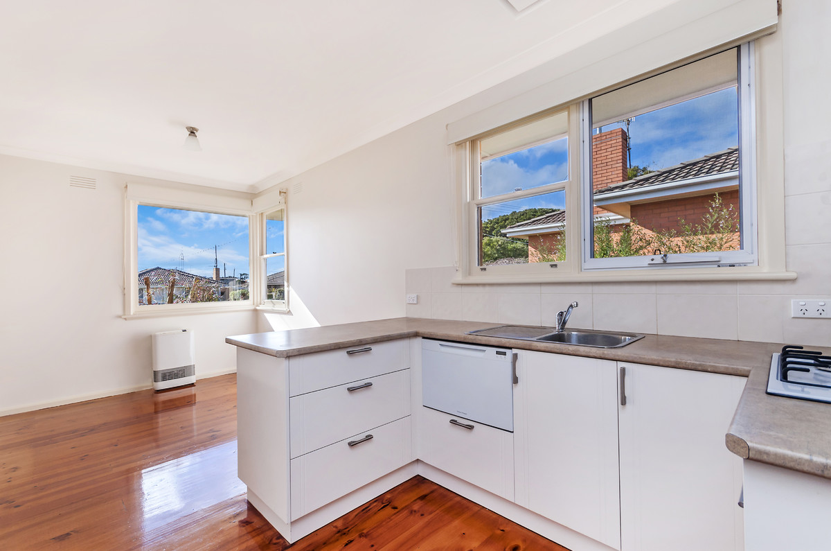 11 Reginald Grove, Warrnambool VIC 3280