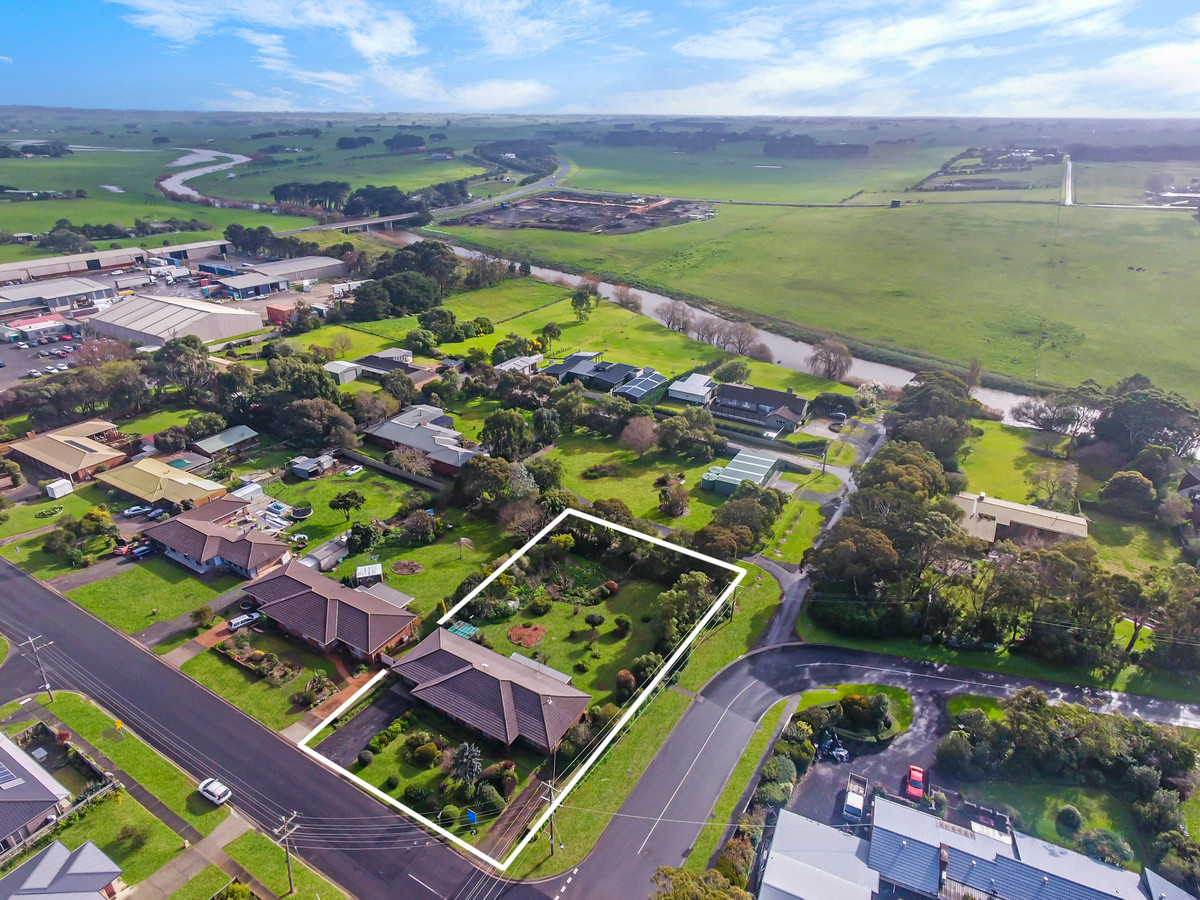 2 Coghlans Road, Warrnambool VIC 3280