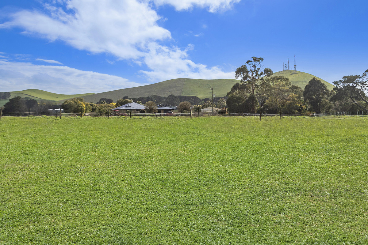84 Mill Street, Mortlake VIC 3272