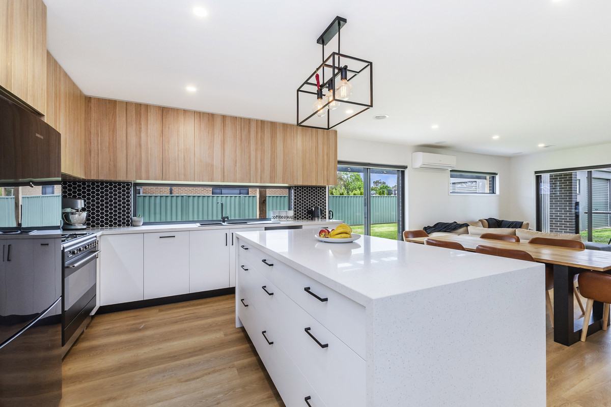 35 Channing Drive, Koroit VIC 3282