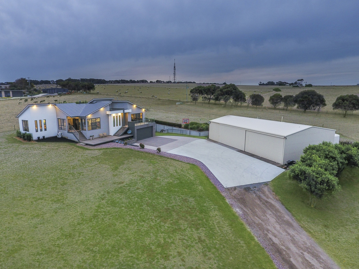 50 Douglas Lane, Illowa VIC 3282