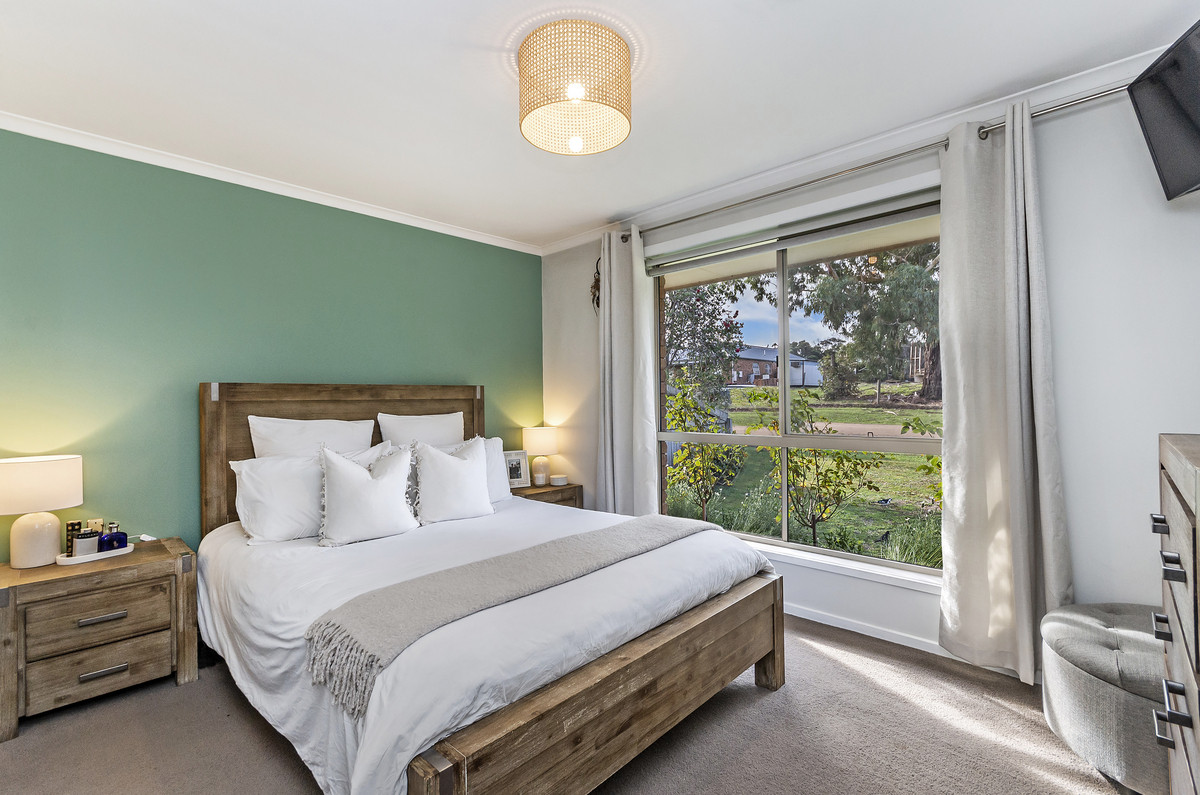 37 Clarke Street, Allansford VIC 3277