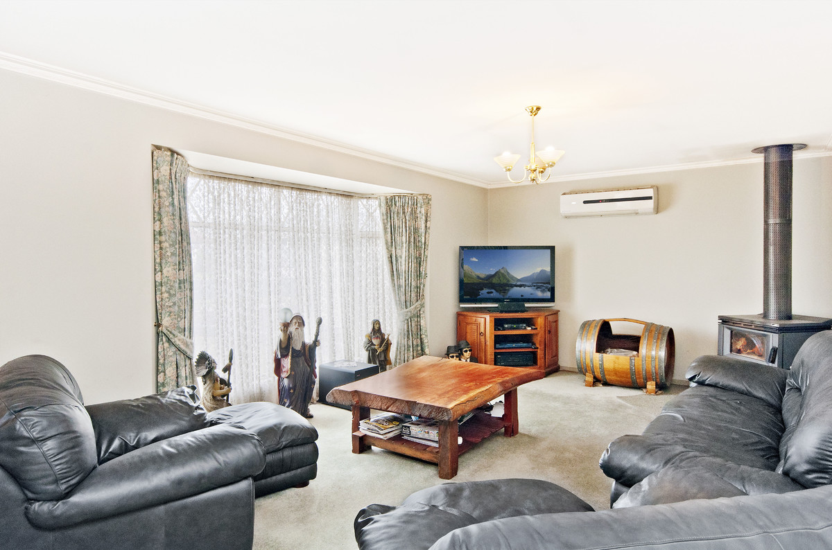 6 Caroville Drive, Warrnambool VIC 3280