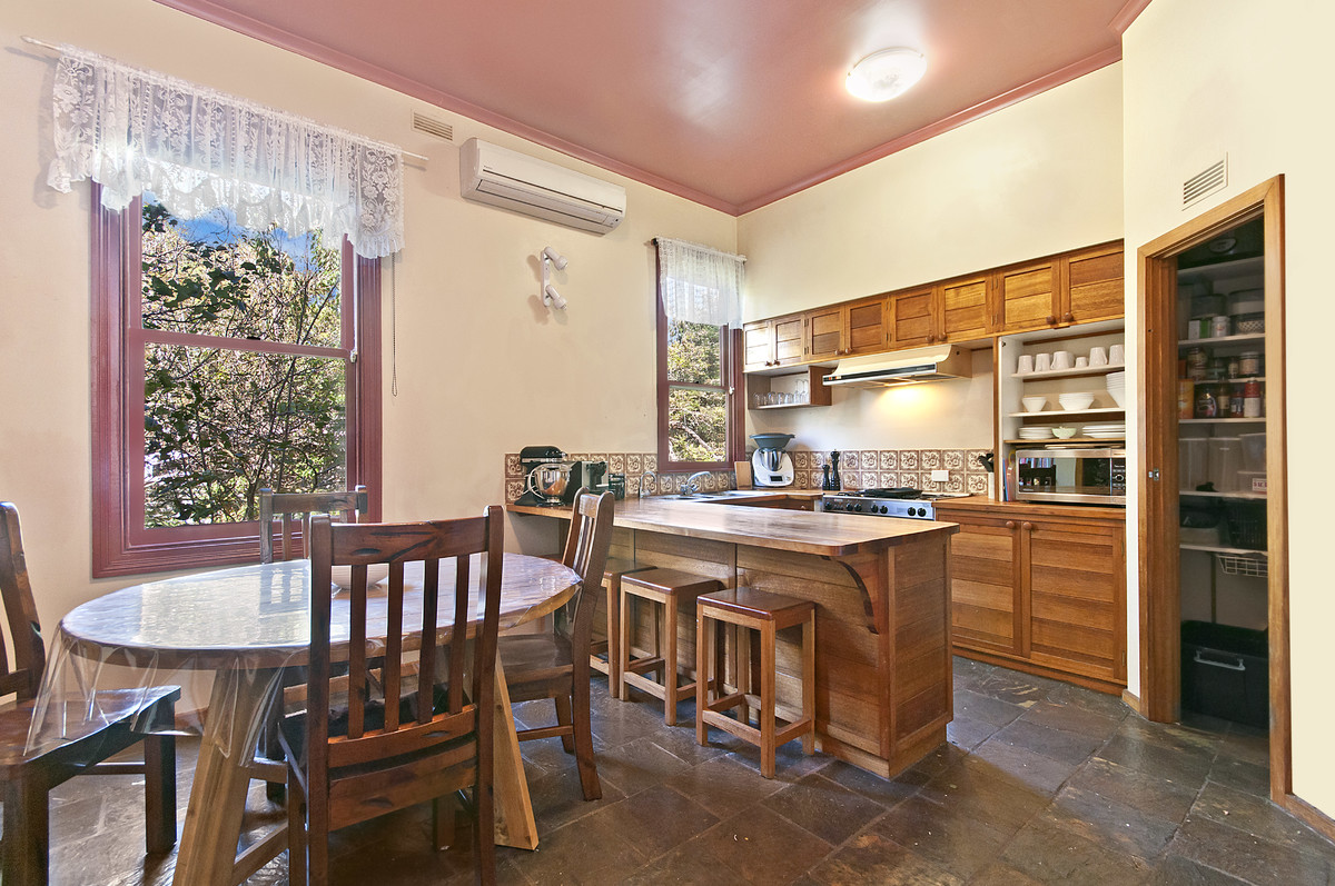 17-19 Station Street, Koroit VIC 3282