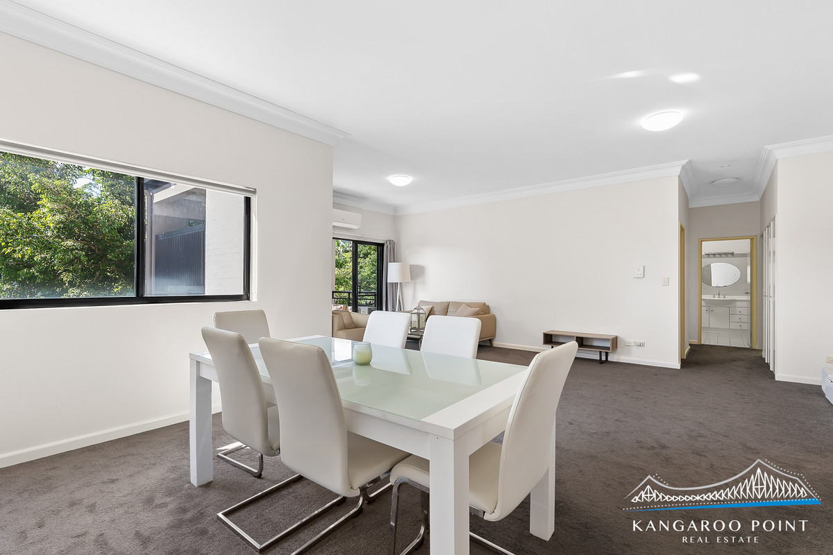  Furnished Two Bedroom Unit in The Docks Smoke Free Complex, Pool & Secure Parking