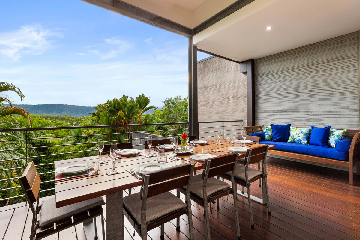 53B Murphy Street 4 Bedroom Villa Close to Town Port Douglas Getaways