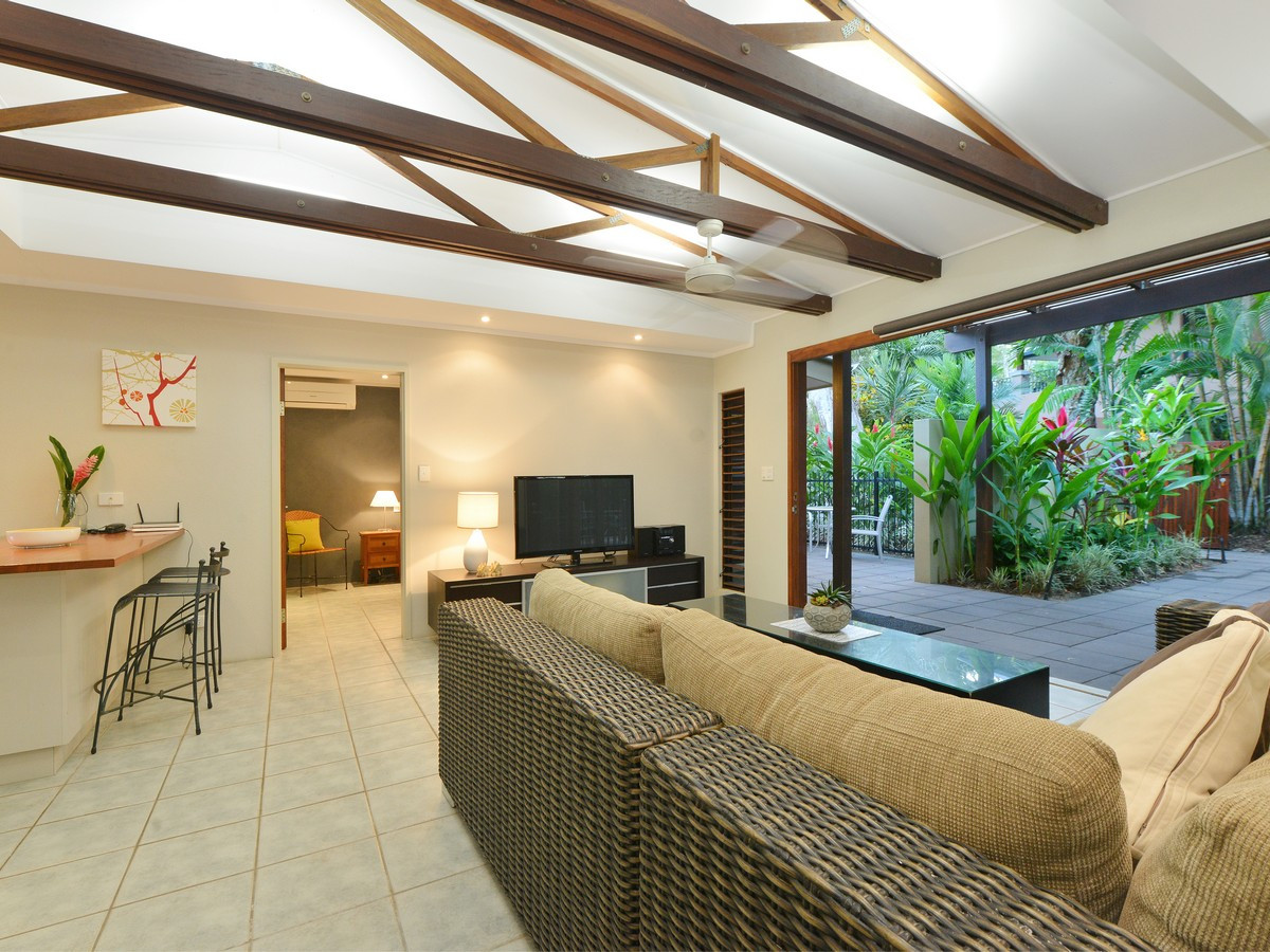 Cassowary Villa No.2 3 Bedroom Near Beach and Town Port Douglas