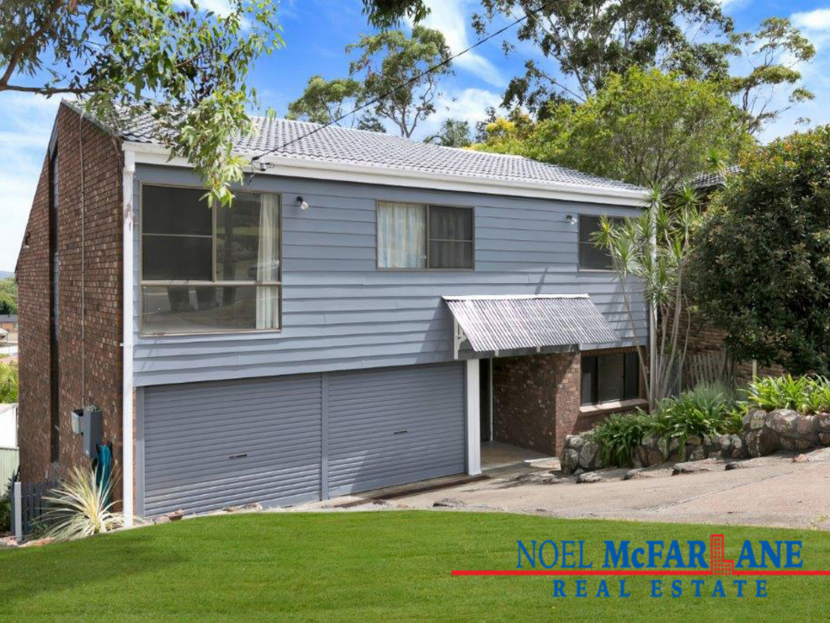  PLENTY OF HOUSE FOR THIS PRICE