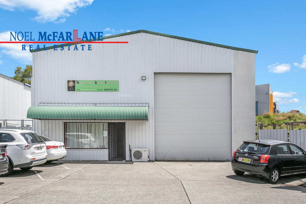  Light industrial shed for lease