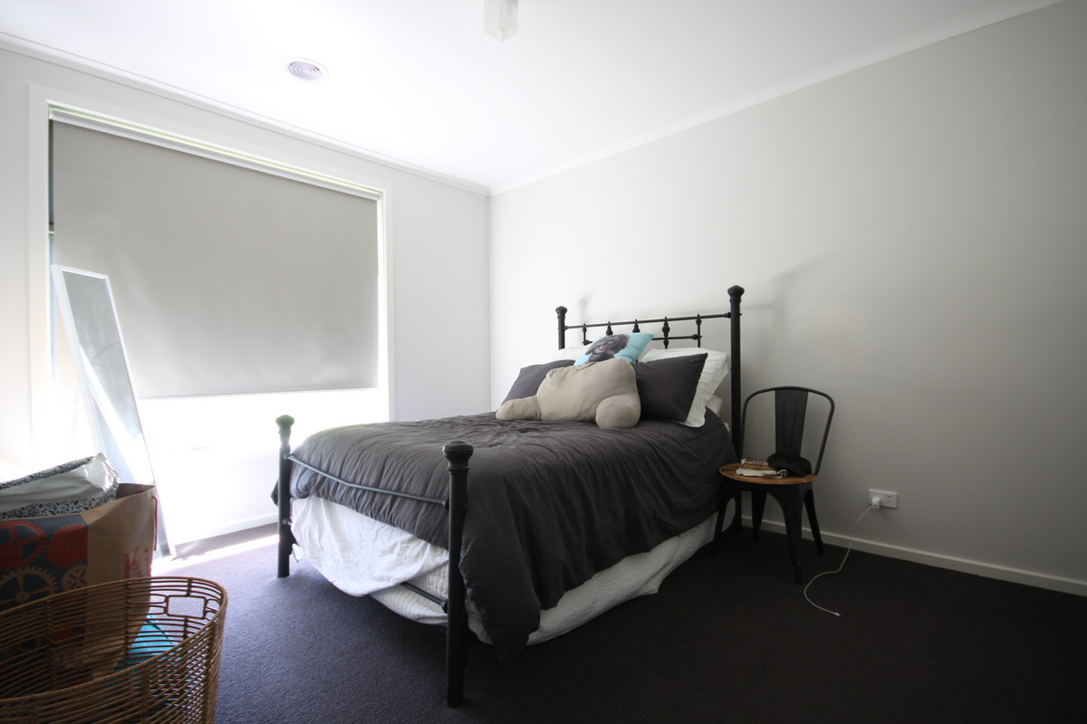  3 BEDROOM CANADIAN HOME