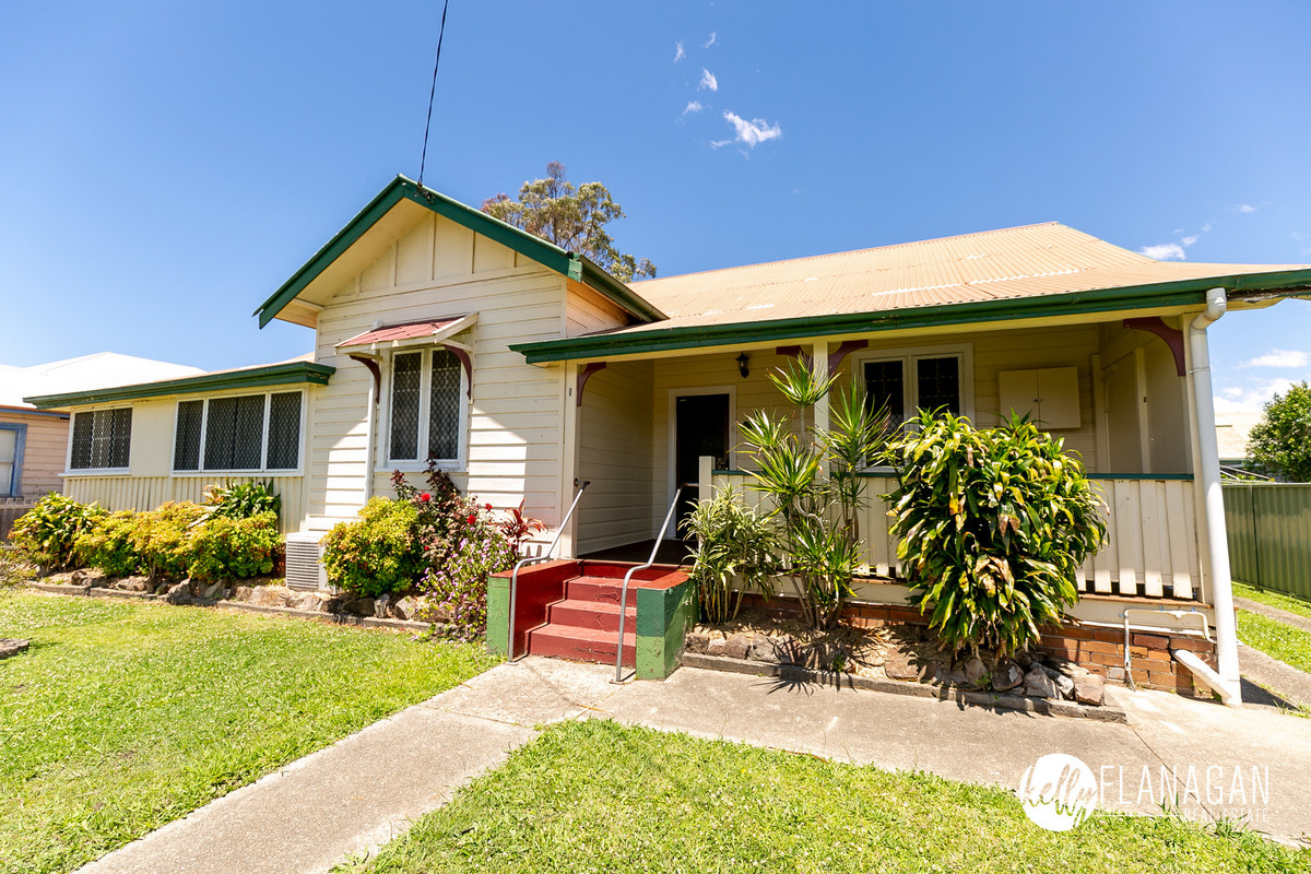 Stunning Big Character Home In Flood Free Central Kempsey. Kelly