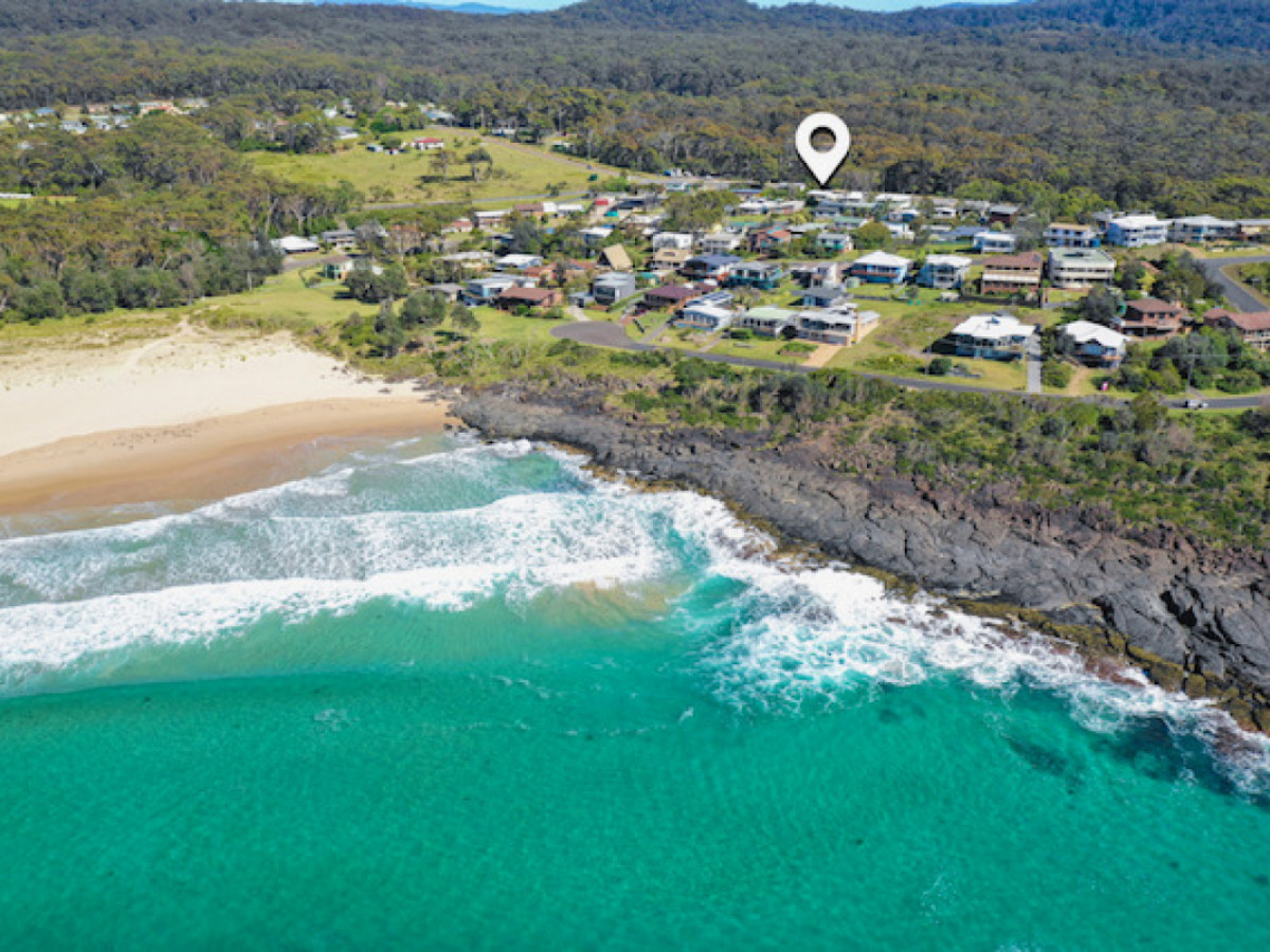  Classic Kioloa Beach House