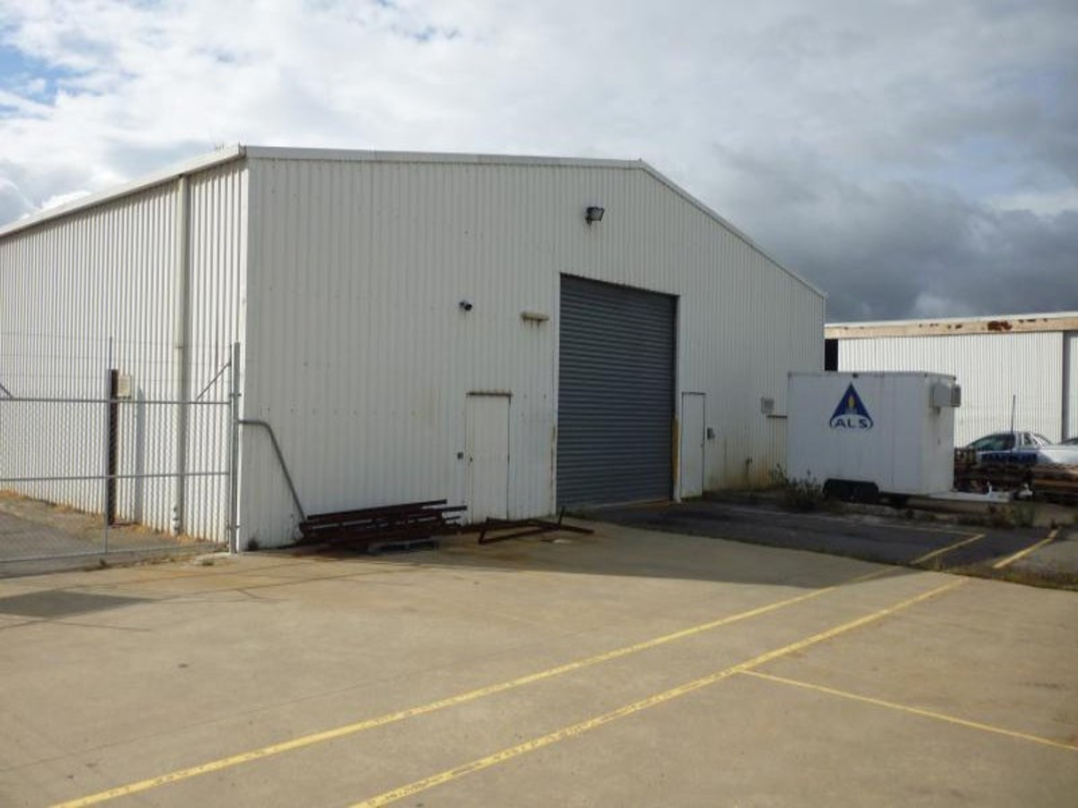  QUALITY WAREHOUSE & YARD WITH INTERNAL OFFICE